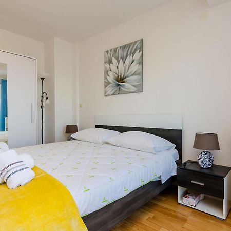 Apartments Lorena Mljet Pomena Exterior photo