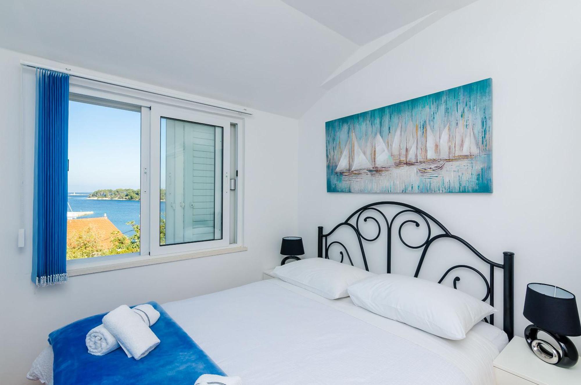 Apartments Lorena Mljet Pomena Exterior photo