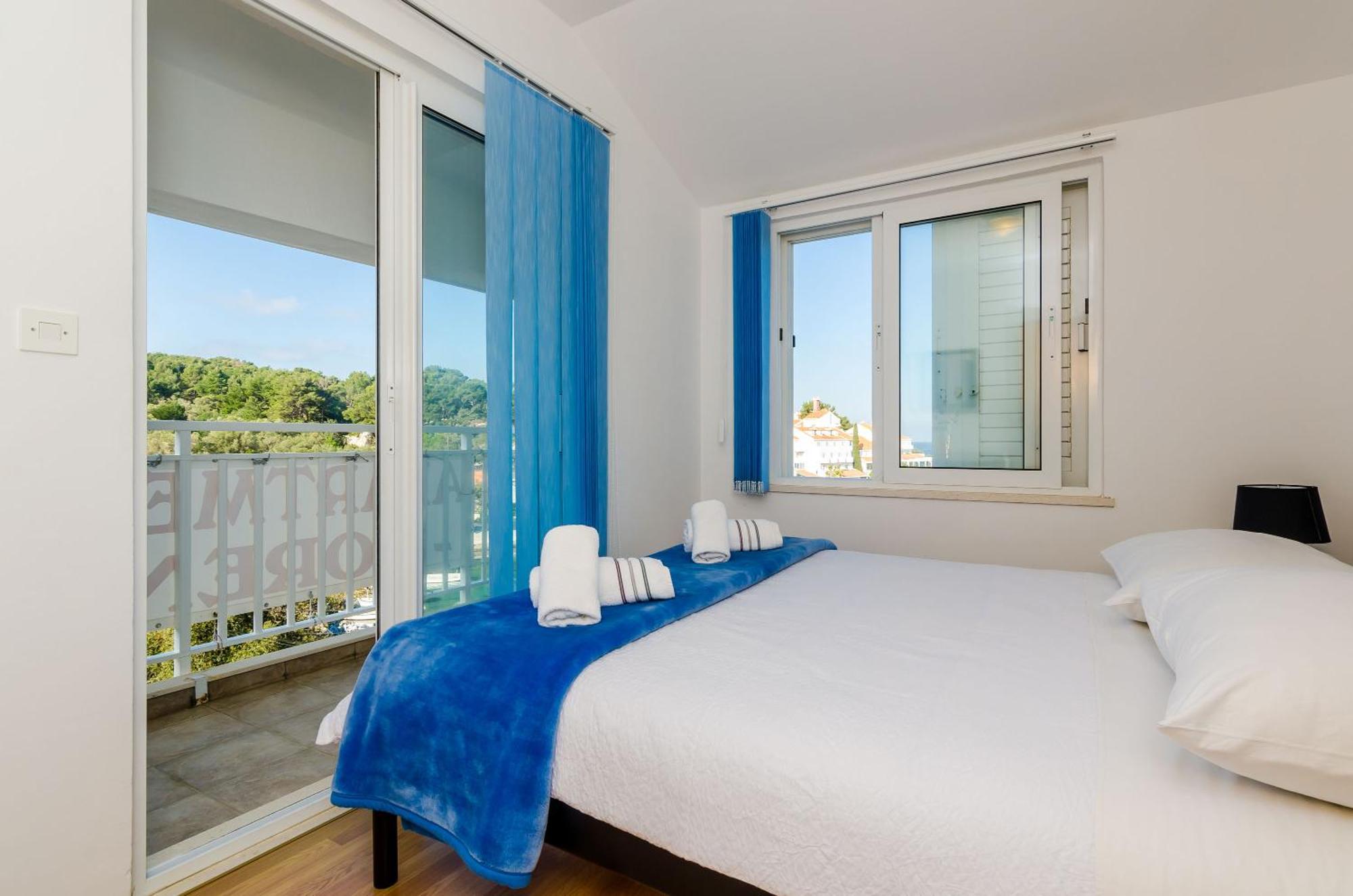 Apartments Lorena Mljet Pomena Exterior photo